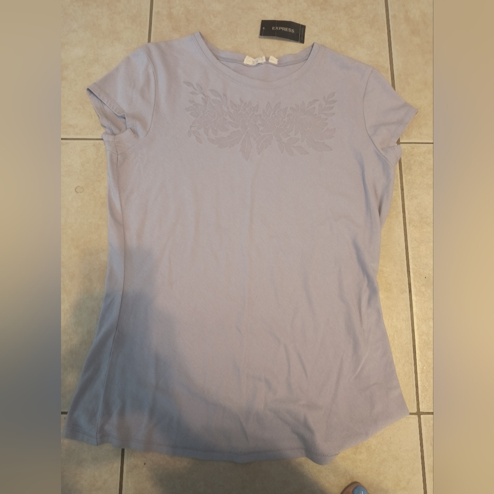 Women's Lavender Short Sleeve Tee with Floral Detail